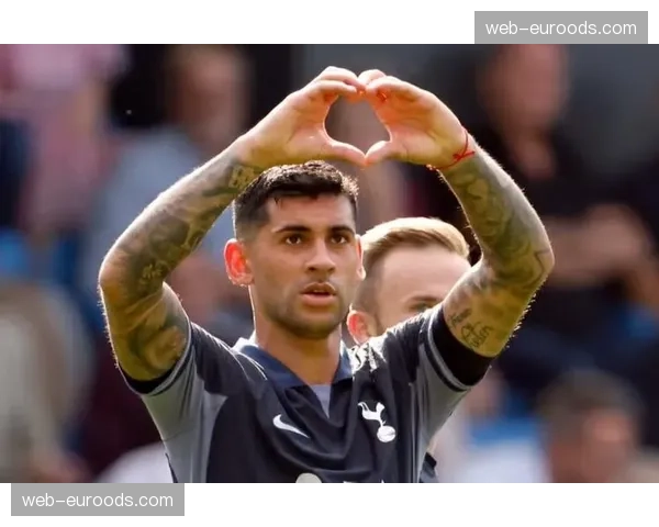 热刺预计采用三中卫应对压力 罗梅罗拖后指挥防线组织 热刺预计采用三中卫应对压力 罗梅罗拖后指挥防线组织